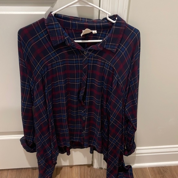 Flannel - Picture 1 of 2
